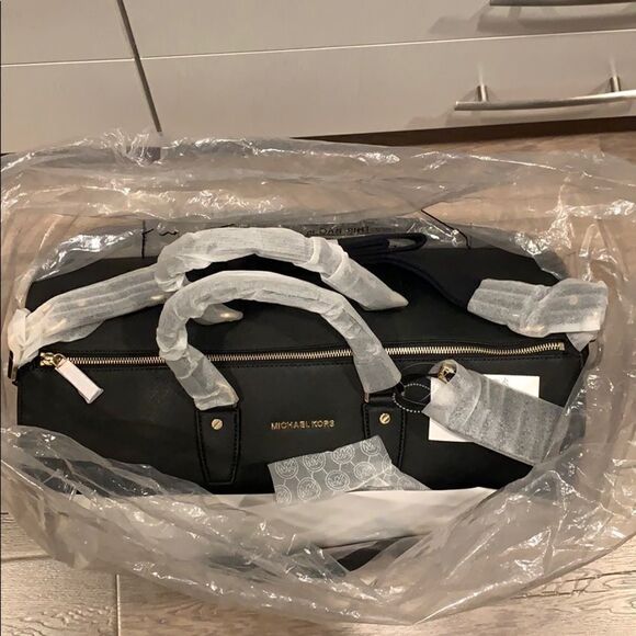 🎉Last one left🎉 Jet set larger MK logo print bag - Picture 5 of 14